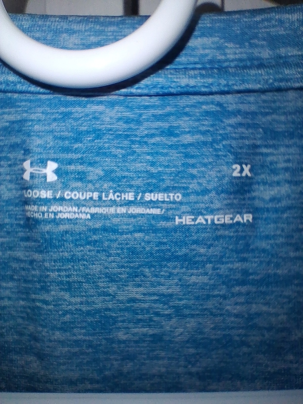 Under Armour Women’s Blue V-Neck Loose Fit Heatgear Performance Shirt - Picture 5 of 10